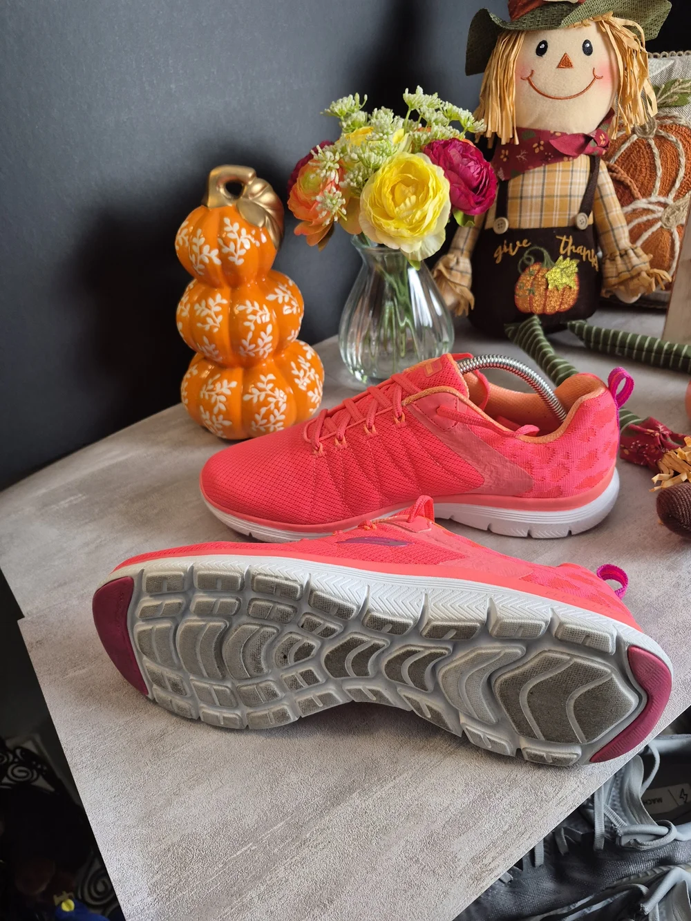 Skechers Hot Pink Women's Slip-On Athletic Sneakers. Size 11